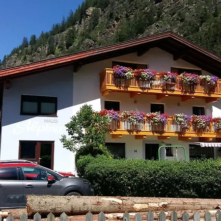 Haus Alpina 3* Längenfeld