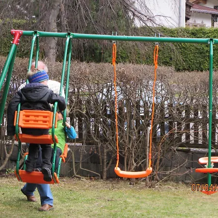 בית הארחה Haus Alpina לאנגנפלד