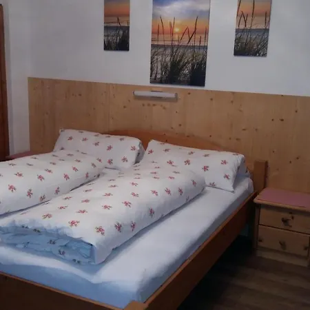 Haus Alpina 3* لانغنفلد