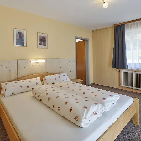 بيت ضيافة Haus Alpina 3*